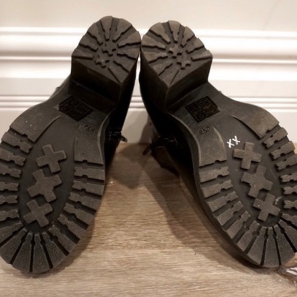 TAXI Chunky Black Boots Size 37 - Picture 2 of 3